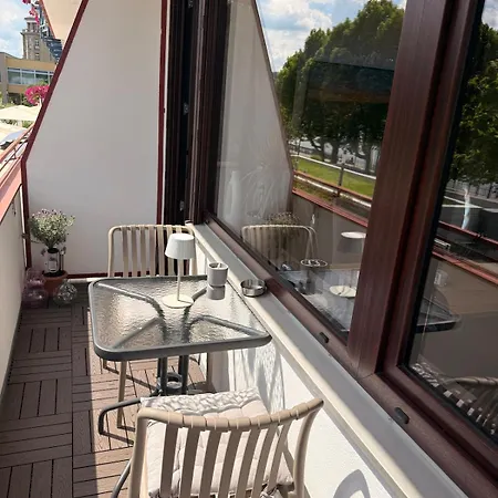 Uferglanz - Balcony, View, Sparkling Wine, Snacks Appartement *