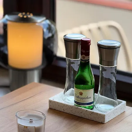 Uferglanz - Balcony, View, Sparkling Wine, Snacks Koblenz (Rhineland-Palatinate)